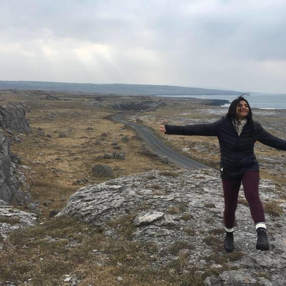 Meet your Posher, Ravina - Picture 1 of 1